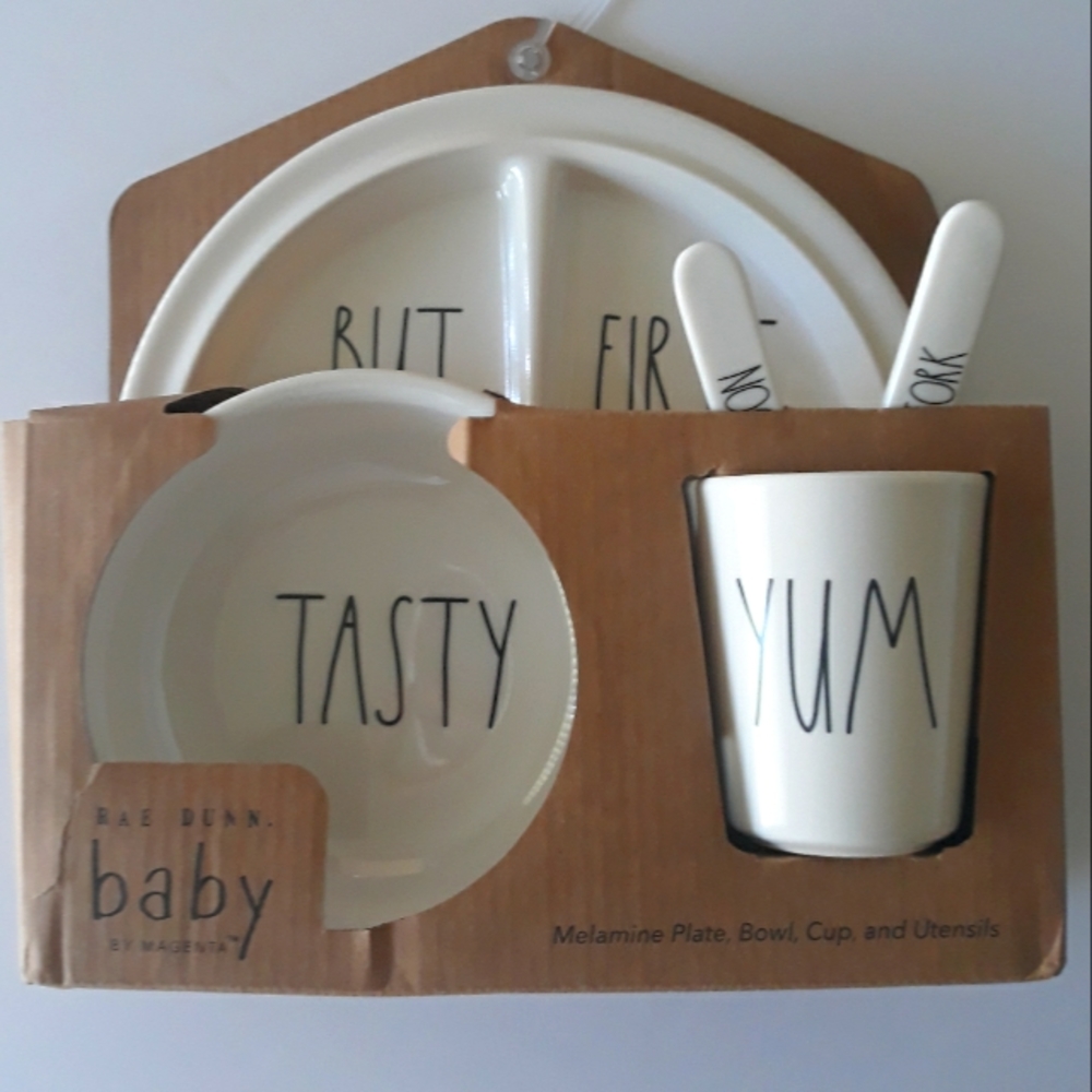 (New) Rae Dunn Plate Set